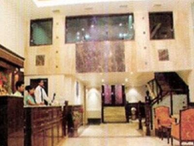 Hotel Hallmark Regency Ludhiana Exteriör bild